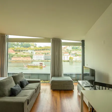 Luxury Views By Yoursporto Apartman